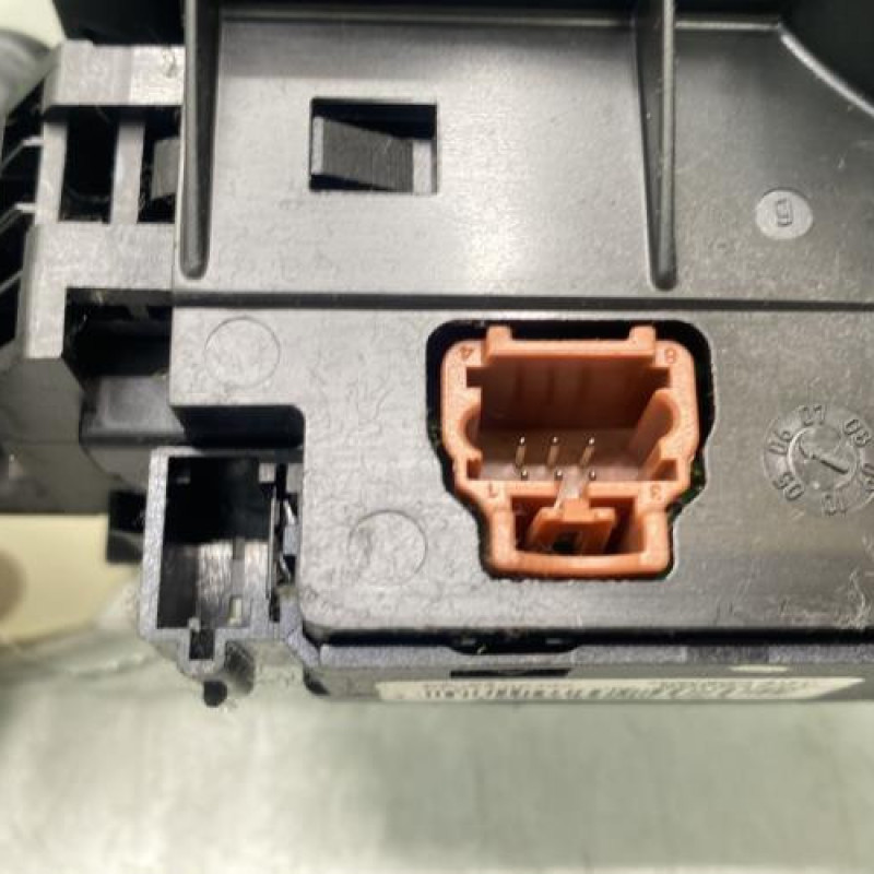 Com (Bloc Contacteur Tournant+Commodo Essuie Glace+Commodo Phare) PEUGEOT 307 Photo n°7