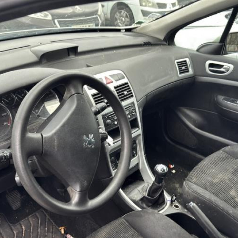 Pare choc arriere PEUGEOT 307 Photo n°20