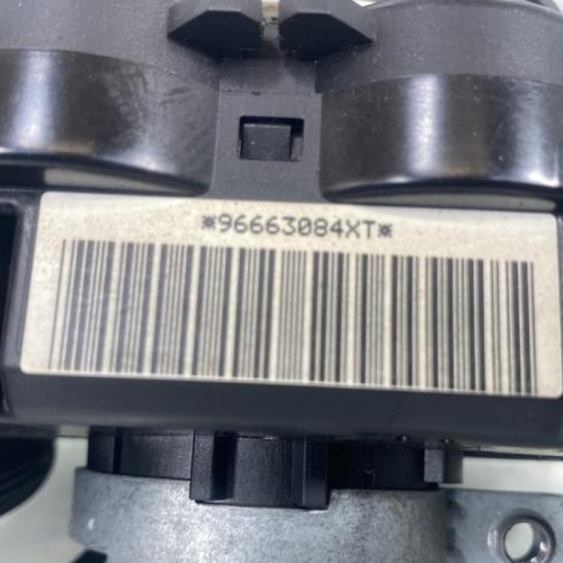 Com (Bloc Contacteur Tournant+Commodo Essuie Glace+Commodo Phare) PEUGEOT 206+ Photo n°5