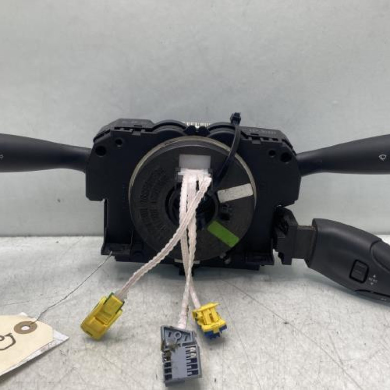 Com (Bloc Contacteur Tournant+Commodo Essuie Glace+Commodo Phare) CITROEN C2 Photo n°1