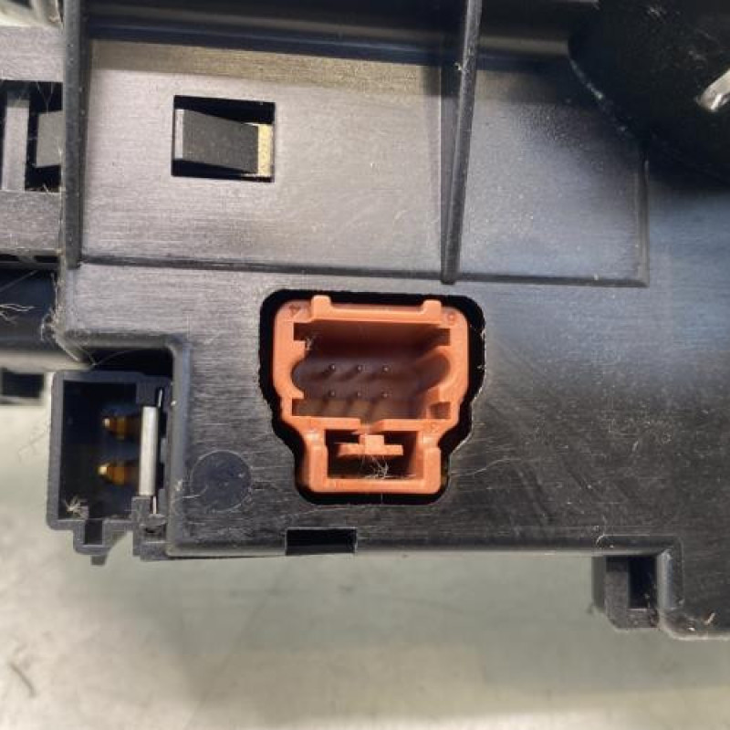 Com (Bloc Contacteur Tournant+Commodo Essuie Glace+Commodo Phare) CITROEN C2 Photo n°7