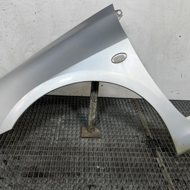 Aile avant gauche PEUGEOT 307 Photo n°1