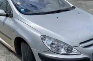 Optique avant principal gauche (feux)(phare) PEUGEOT 307