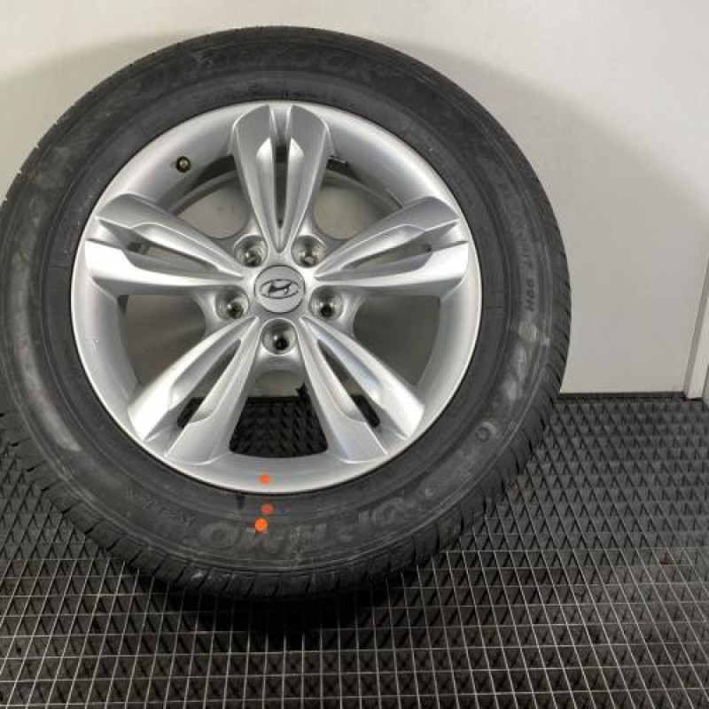 Roue HYUNDAI IX 35 Photo n°1