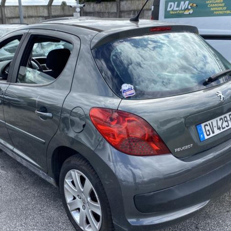 Boitier servitude moteur (BSM) PEUGEOT 207 Photo n°8