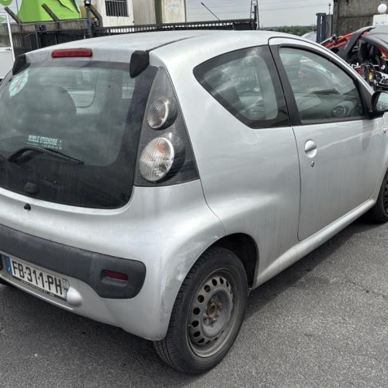 Renfort pare choc arriere (traverse) CITROEN C1 1 Photo n°7