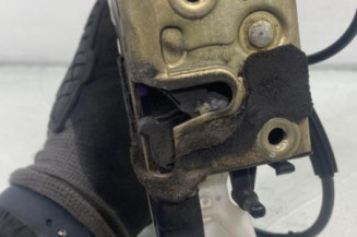 Serrure avant gauche PEUGEOT 407