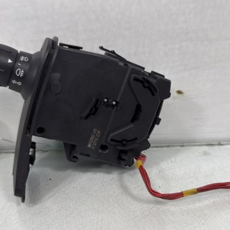 Commodo phare RENAULT CLIO 3 Photo n°1