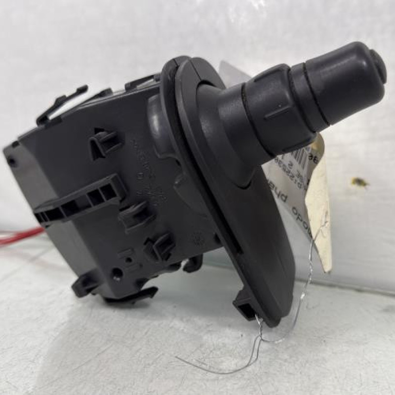 Commodo phare RENAULT CLIO 3 Photo n°6