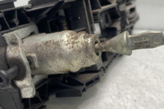 Poignee porte avant gauche VOLKSWAGEN GOLF 7