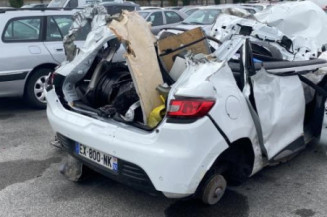 Trappe d'essence RENAULT CLIO 4