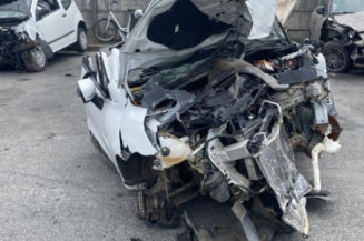 Trappe d'essence RENAULT CLIO 4