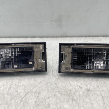 Eclairage de plaque RENAULT CLIO 4 Photo n°1