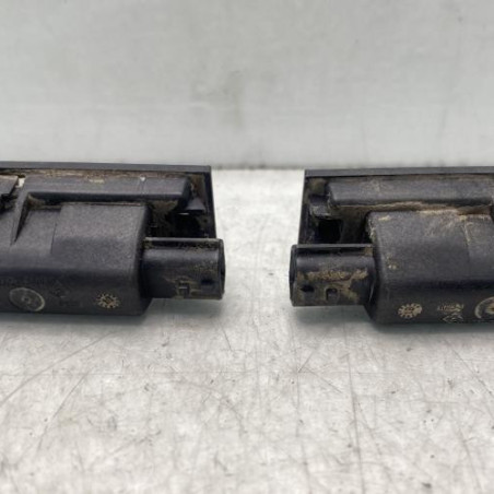 Eclairage de plaque RENAULT CLIO 4