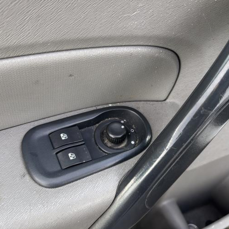 Repetiteur clignotant avant droit  (Feux) RENAULT KANGOO 2 Photo n°14