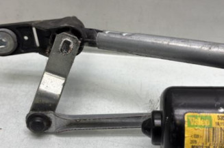 Moteur essuie glace avant RENAULT CLIO 3