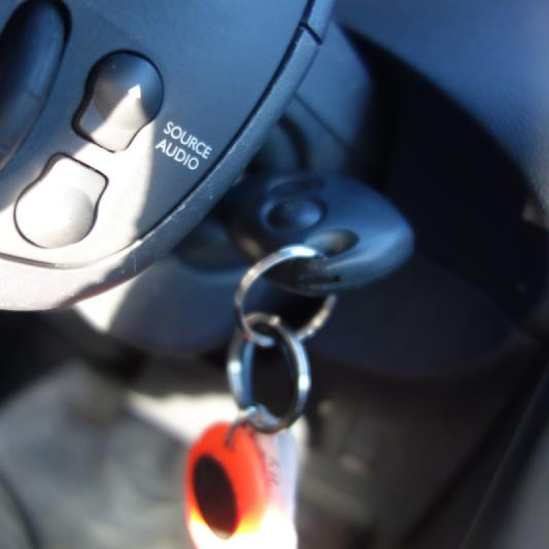 Moteur essuie glace avant RENAULT CLIO 3 Photo n°9