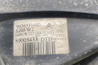 Optique avant principal droit (feux)(phare) CITROEN SAXO