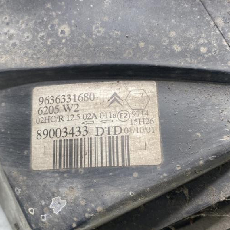 Optique avant principal droit (feux)(phare) CITROEN SAXO Photo n°5