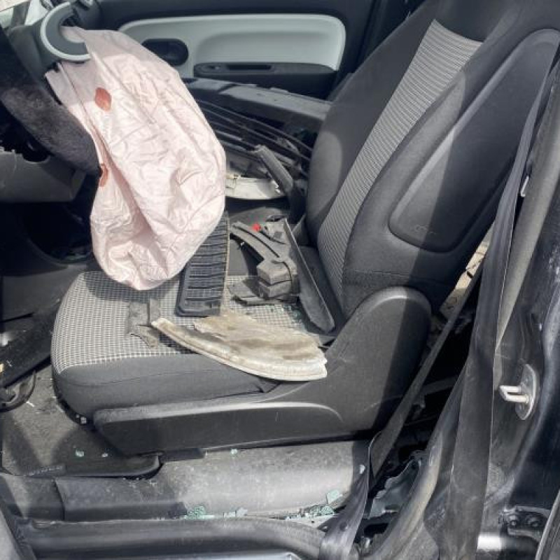 Retroviseur gauche RENAULT TWINGO 3 Photo n°17