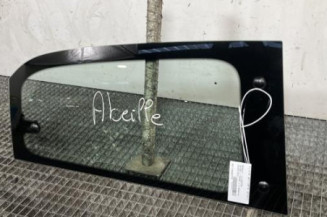 Vitre arriere droit RENAULT TWINGO 3