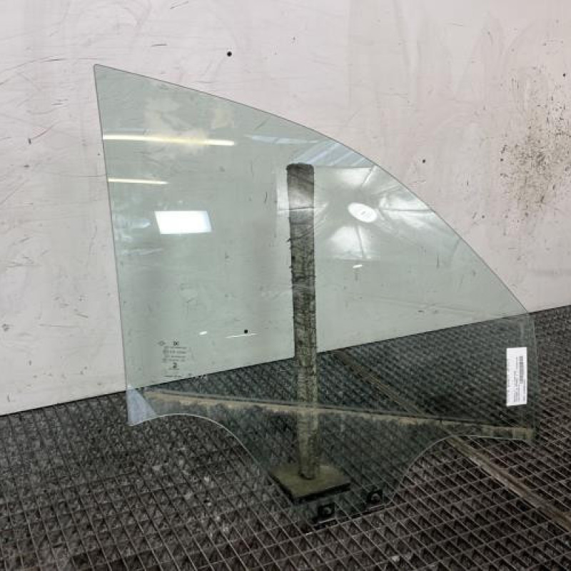 Vitre avant droit RENAULT TWINGO 3 Photo n°3