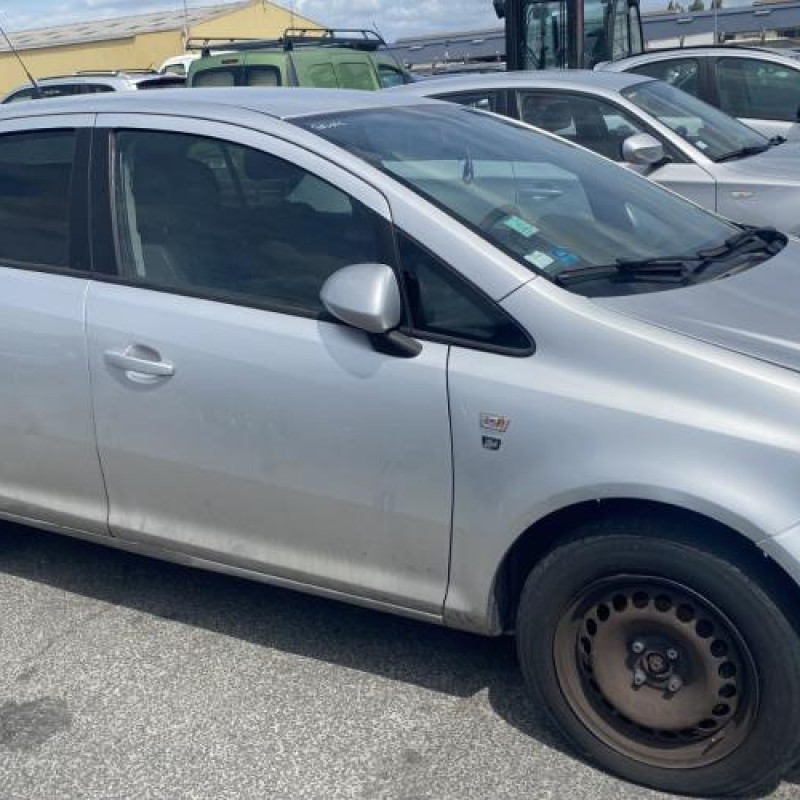 Moteur OPEL CORSA D Photo n°18