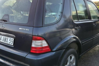 Serrure arriere droit MERCEDES CLASSE M 163