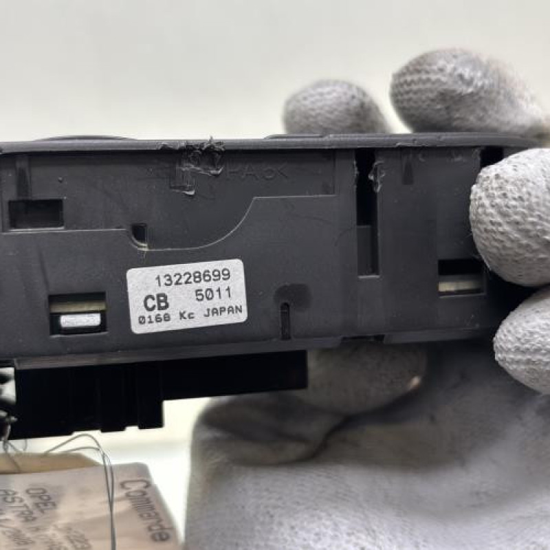 Commande retroviseurs OPEL ASTRA H Photo n°4