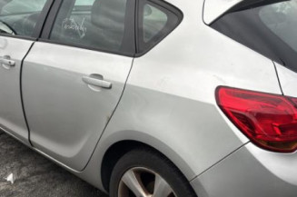 Commodo phare OPEL ASTRA J