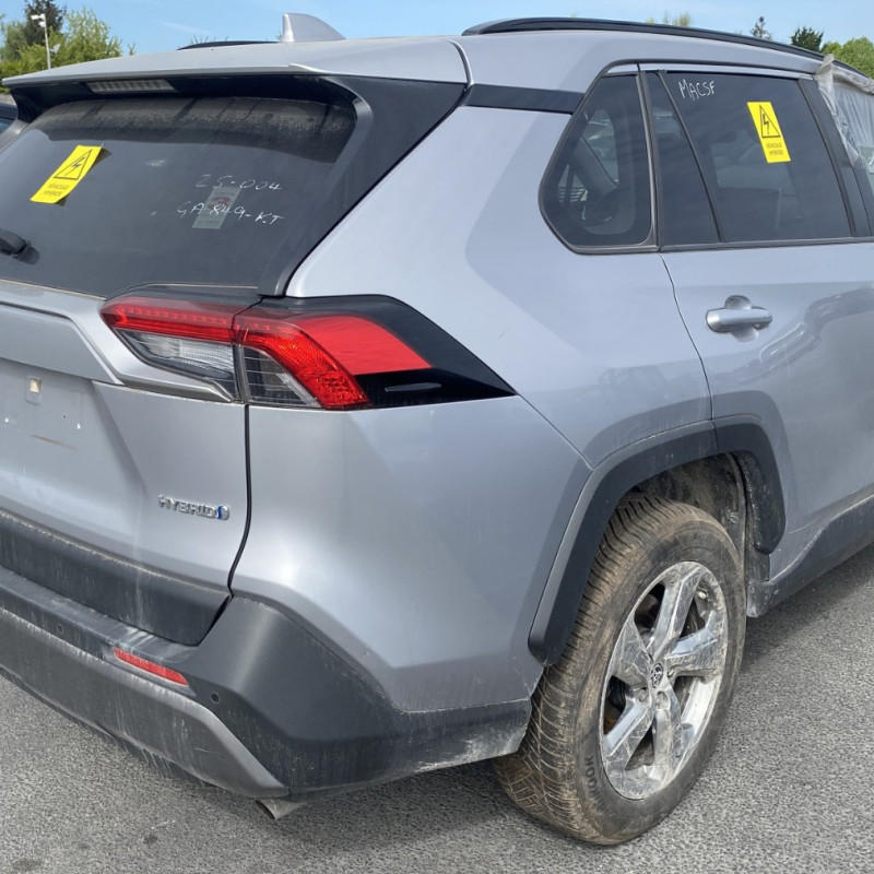 TOYOTA RAV4 5 PHASE 1 2.5i - 16V HYBRID Photo n°3
