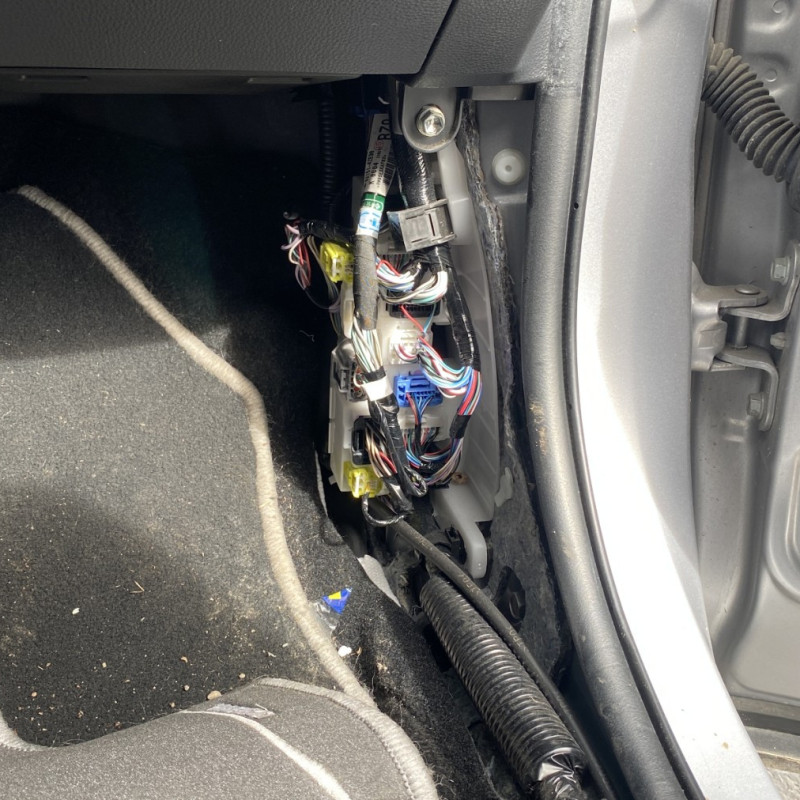 TOYOTA RAV4 5 PHASE 1 2.5i - 16V HYBRID Photo n°34