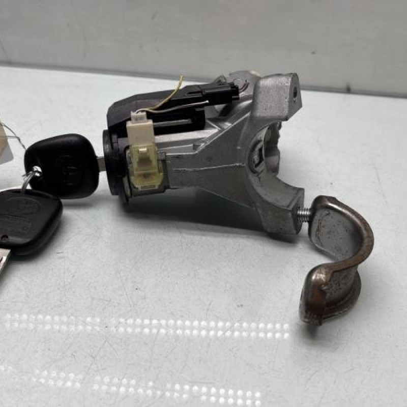 Neiman TOYOTA YARIS 2 Photo n°4