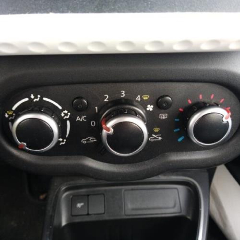 Neiman RENAULT TWINGO 3 Photo n°13