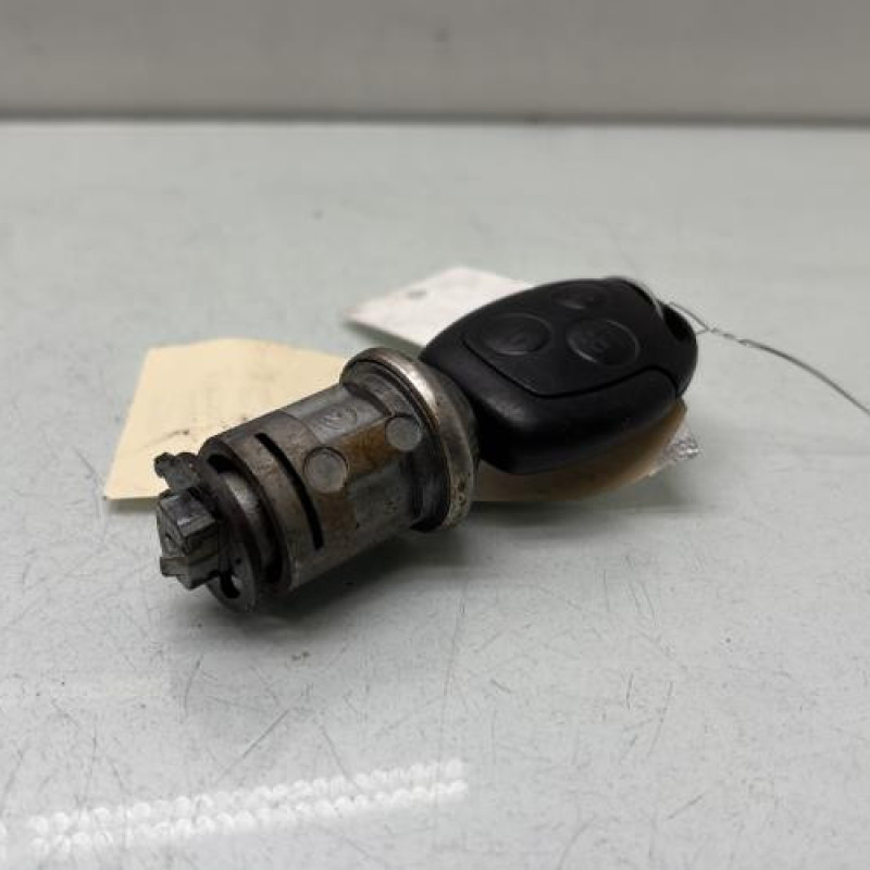 Neiman FORD FIESTA 4 Photo n°1