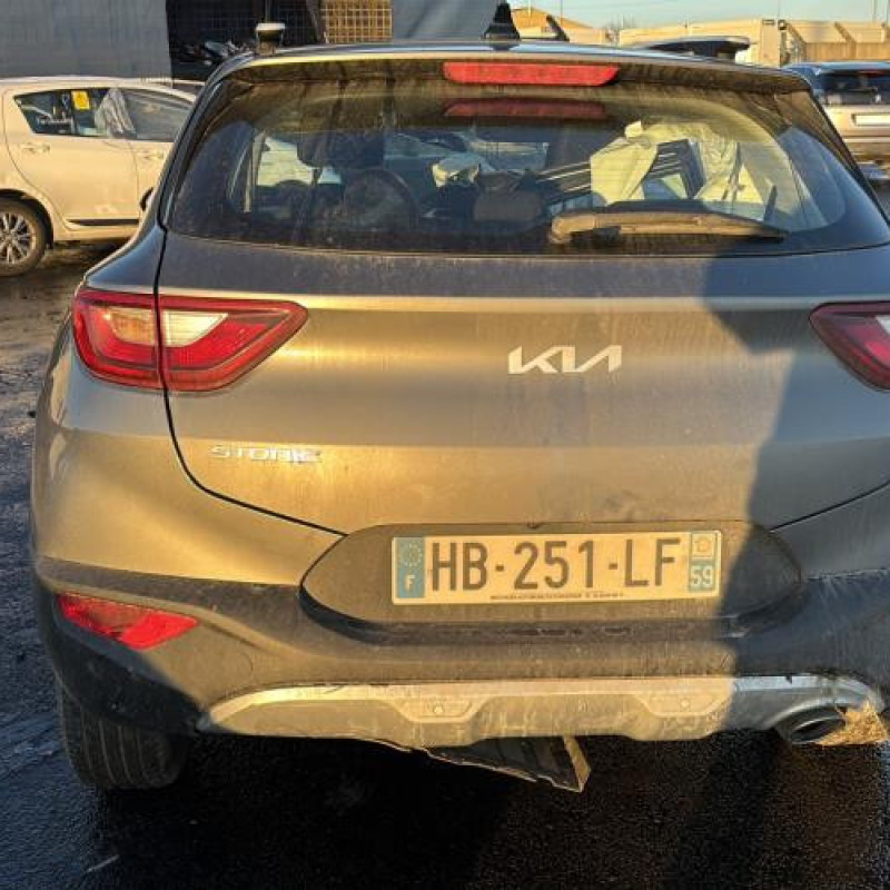 Interrupteur de leve vitre arriere droit KIA STONIC Photo n°8