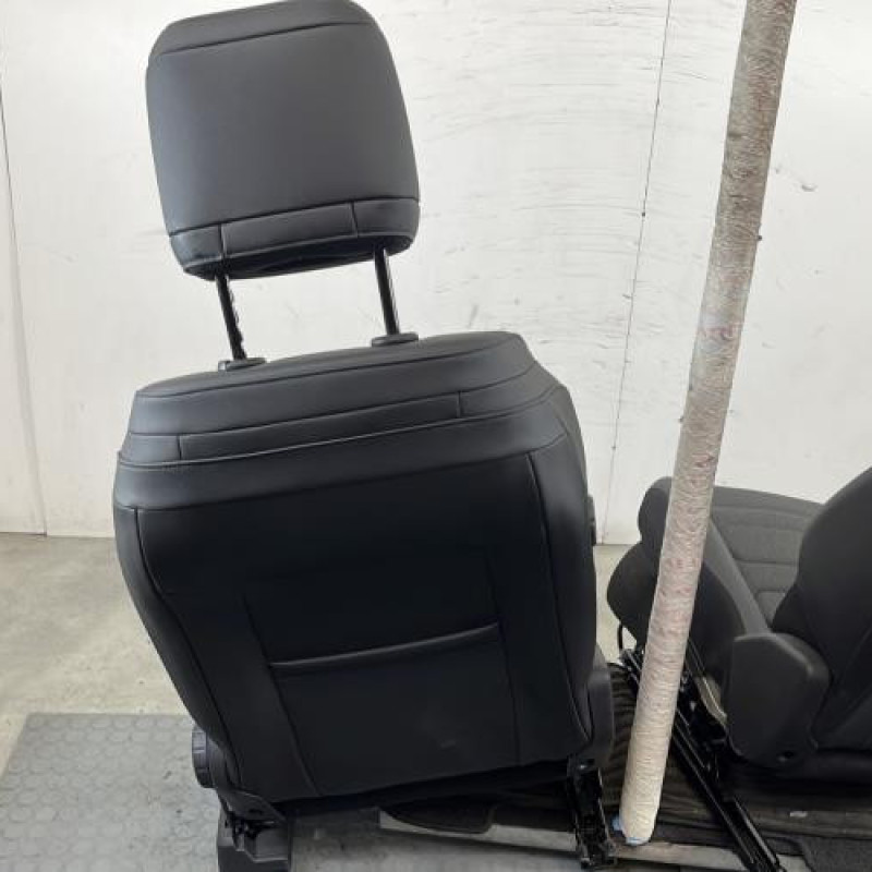 Interieur complet CITROEN C5 AIRCROSS Photo n°7