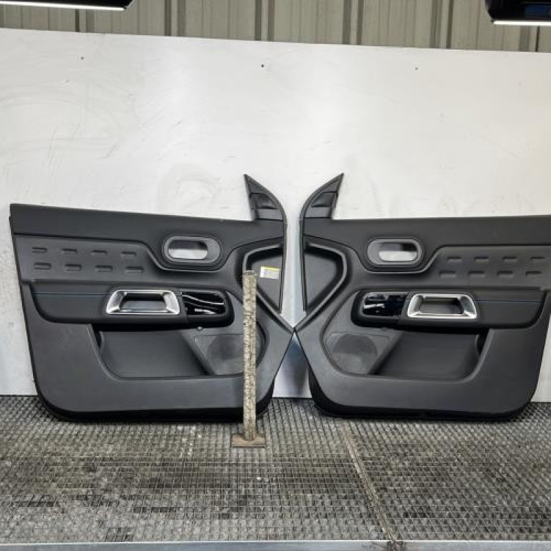 Interieur complet CITROEN C5 AIRCROSS Photo n°8