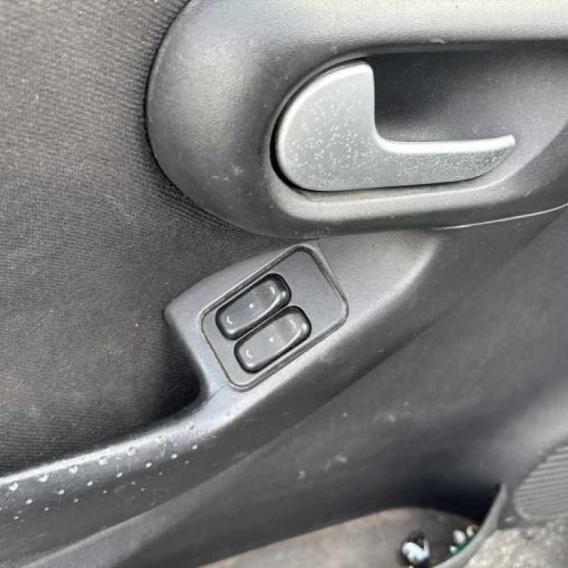 Neiman OPEL CORSA C Photo n°14