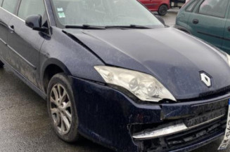 Reservoir essence RENAULT LAGUNA 3