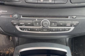 Reservoir essence RENAULT LAGUNA 3