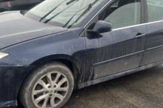 Reservoir essence RENAULT LAGUNA 3