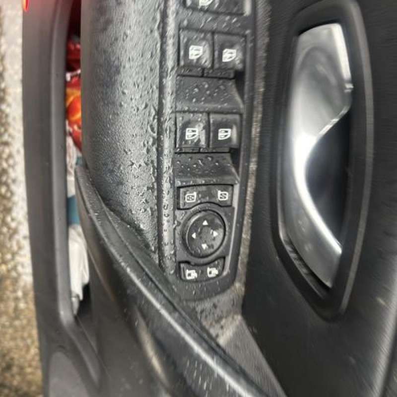 Reservoir essence RENAULT LAGUNA 3 Photo n°15