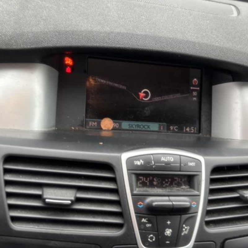 Reservoir essence RENAULT LAGUNA 3 Photo n°19