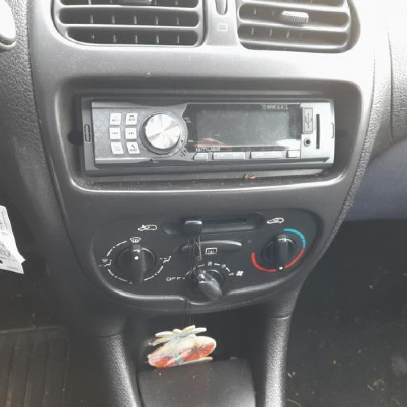 Reservoir essence PEUGEOT 206 Photo n°4