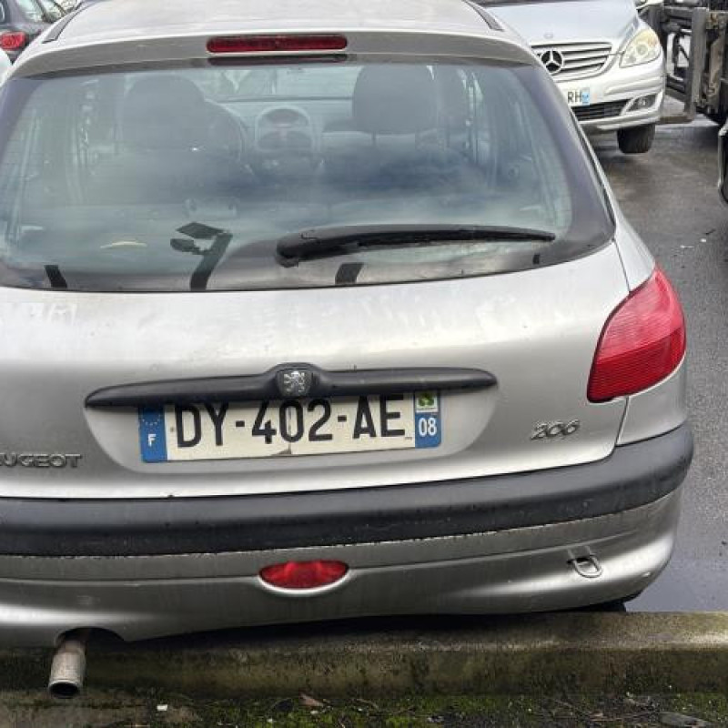 Reservoir essence PEUGEOT 206 Photo n°12