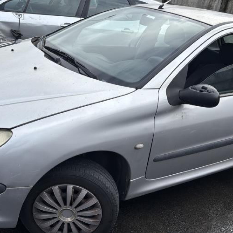 Reservoir essence PEUGEOT 206 Photo n°15