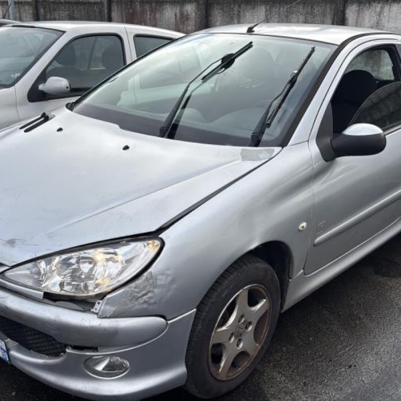 Reservoir essence PEUGEOT 206 Photo n°5