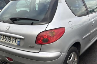 Reservoir essence PEUGEOT 206