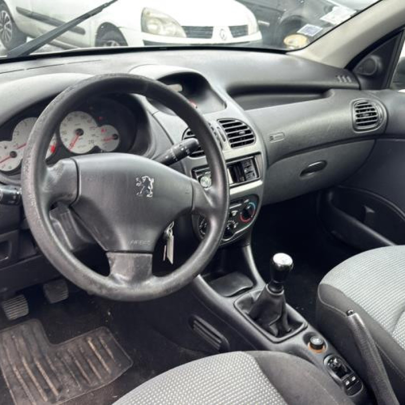 Reservoir essence PEUGEOT 206 Photo n°16